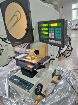 Multi - Lens Optical Measuring Machine Profile Projector With Stepping Motor Driving